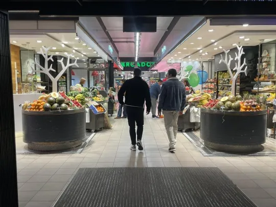 Barcelona Retail Density Double New York’s, Study Finds