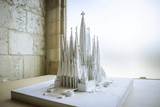 Sagrada Família ‘close’ to Glory Façade Staircase Deal
