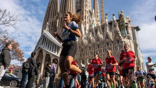 Barcelona Marathon: Record Runners, Historic Win & Gridlock