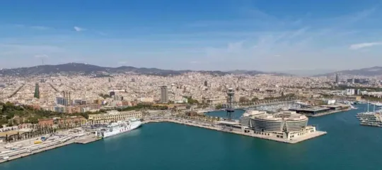 Man Arrested in Port of Barcelona for €46k Mallorca Scam