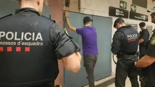 Barcelona ‘stain Method’ Thief With 27 Priors Arrested