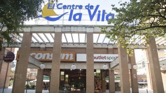 Vila Olímpica’s ‘ghost Mall’ Auctioned Amid Scandal
