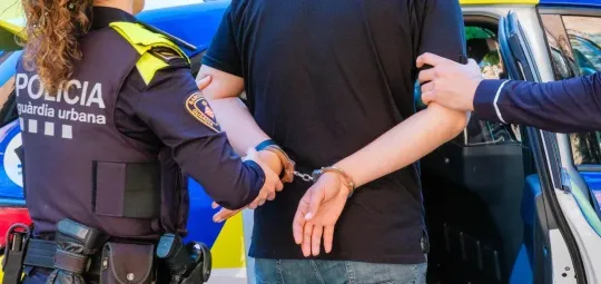 Thief on Prison Leave With 100+ Arrests Caught in BCN