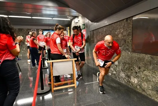 Barcelona Metro Stair Climb Opens Registration for Charity