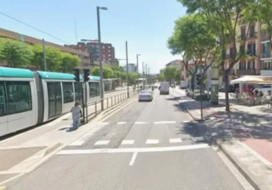 Man, 20, Dies in Cornellà Motorcycle Collision