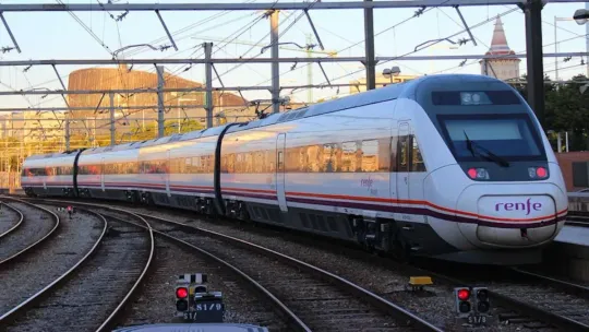 Renfe Adds 1,100 Daily Seats to Barcelona Trains