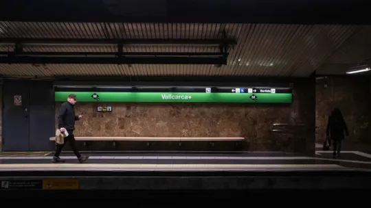Barcelona Metro L3 Service Restored After Track Break