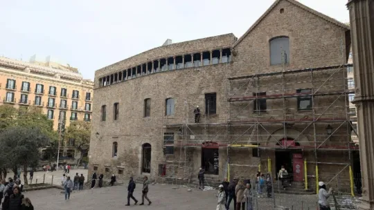 Casa De L’almoina Restoration Project Begins in Barcelona