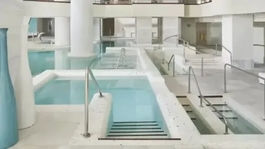 Santa Coloma Plans 30°c Spa Accessible by Metro