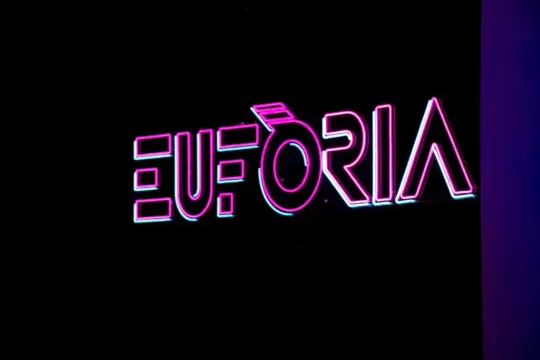 3cat Apologises for Spanish-language Tweet Error