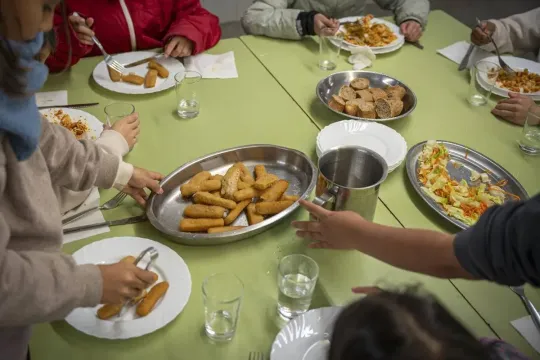 Barcelona Approves 50% School Meal Subsidy Plan for 2027