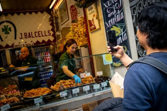 Xurreria Trébol: Barcelona’s 24-hour Churro Haven