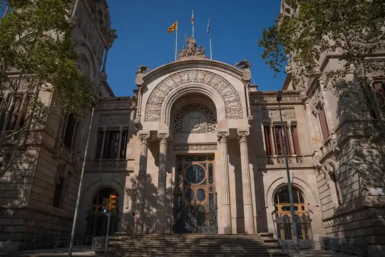 Catalan Court Curbs Civil Servant Bonus Claims