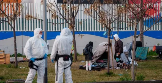 Zona Franca Tent Settlement: New Clean-Up Operation in Barcelona