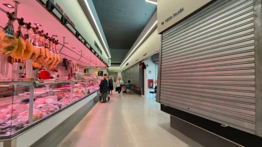 Barcelona Market Auction Fails as 80% of Stalls Go Unsold