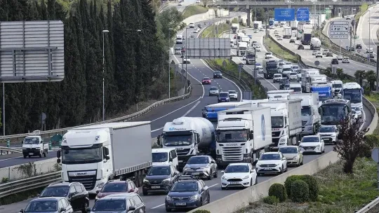 Pay-Per-Use Highway Tolls: Barcelona Chamber Demands Return