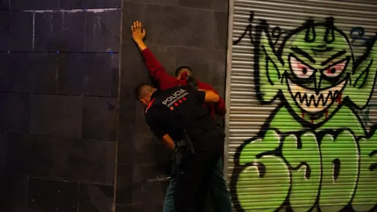 L’Hospitalet Nightlife Crackdown: 16 Bars Sealed in Police Operation