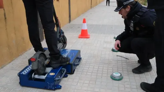 Electric Scooter Speed Control: Cornellà Police Deploy New Tech