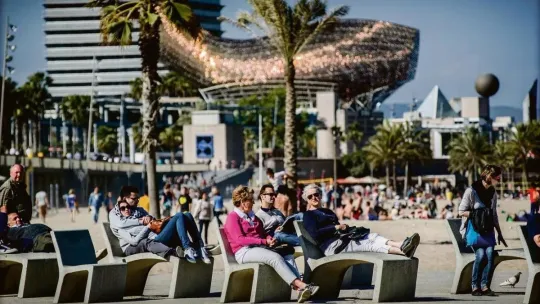 Foreign Home Buyers Barcelona: 50% of Barceloneta Sales in 2025