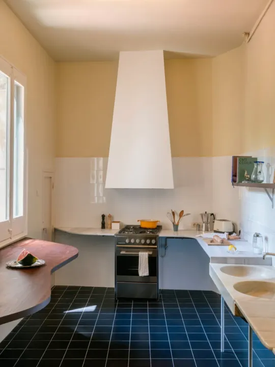 Casa Plató Renovation: Transforming Barcelona’s Cinematic House