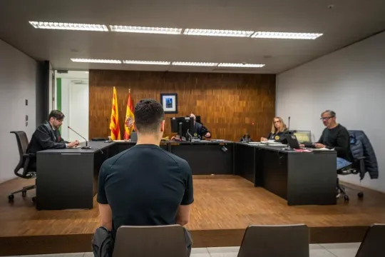 Barcelona Crime Rate Falls 6% as Police Target Repeat Offenders
