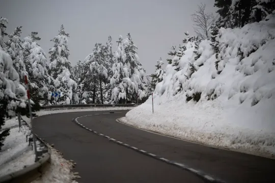 Catalonia Freezing Temperatures Persist After Snow Alert