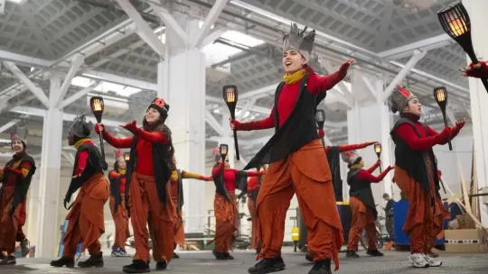 Preparing Barcelona’s Three Kings Parade: 1,300 Volunteers
