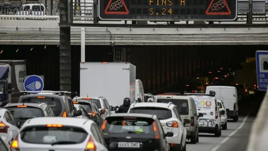 Barcelona Ring Roads Gridlock Prompts Traffic Study
