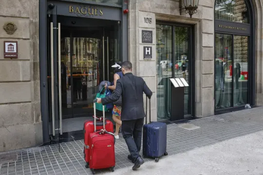 Barcelona Court Upholds Hotel Cap, Short-Term Rental Ban