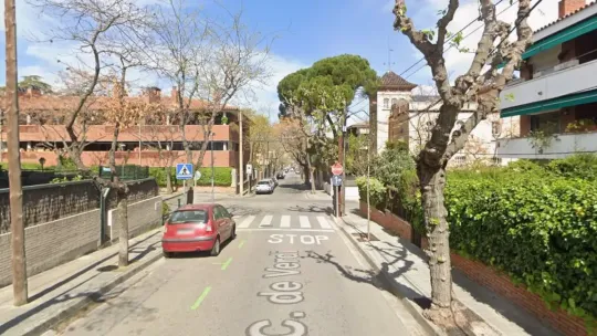 20-Year-Old Woman Dies in Sant Cugat Scooter Accident