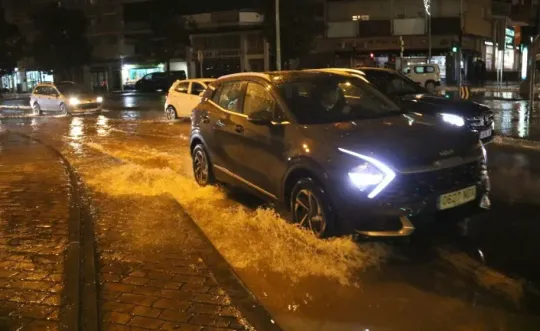 Badalona Flooding Evacuates Magic Shopping Centre and Home