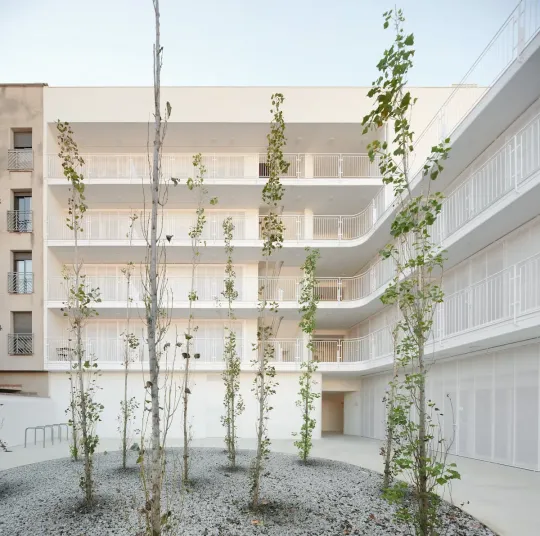 AMB Plans 11,000 Affordable Homes for Barcelona Metro