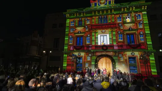 Catalan Towns Compete With Record Christmas Light Displays