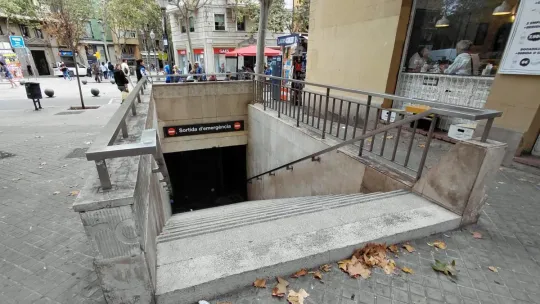 Gaudí Metro Station Reveals Hidden Century-Old Ghost