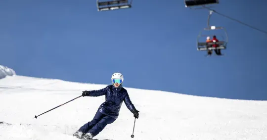 Catalan Ski Resorts Report 90% Occupancy After Early Snow