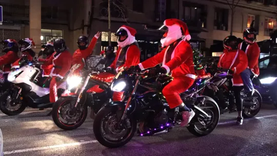 Barcelona Ombudsman Seeks Fourth Ban on Santa Motorcade