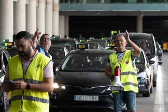 Uber Files Complaint Over Taxi Strike in Catalonia