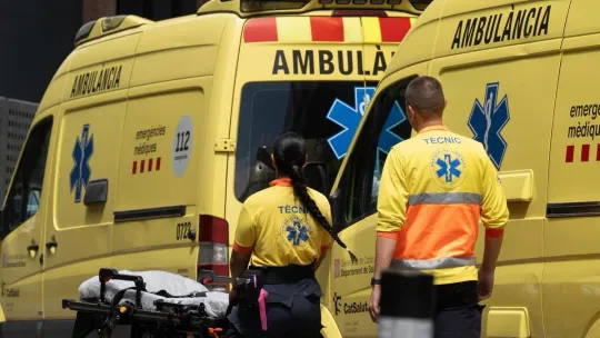 Badalona Bus Crash Injures Four, Ambulance Driver Critical