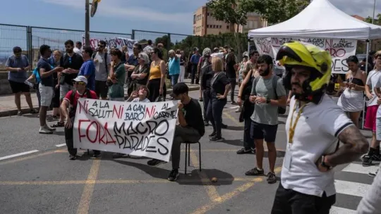 Park Güell Traffic Blockades Announced in Barcelona Protest