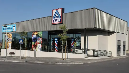 Aldi Opens New Barcelona Supermarket Near Hospital Clínic
