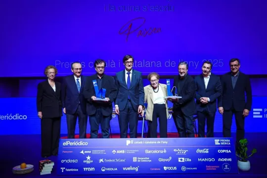 Catalan of the Year Awards Honor Cercas and Fontané