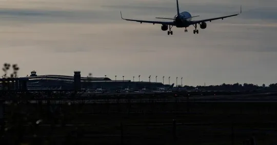 New Rapid Exit Taxiway to Cut Fuel Use and Delays at Barcelona Airport