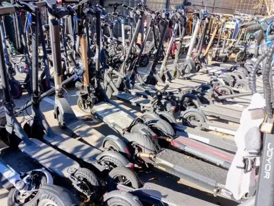 Santa Coloma Seizes 700 Scooters in Safety Clampdown