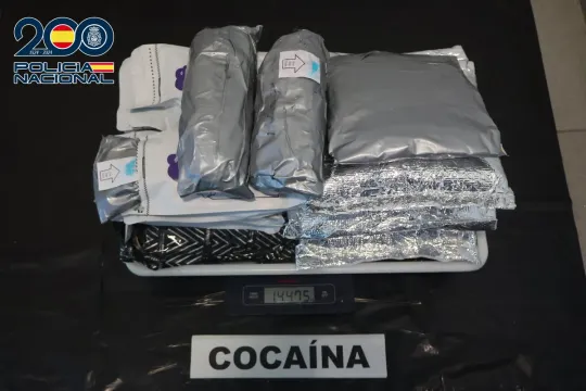 Police Foil Sophisticated Smuggling Plot as 14kg of Cocaine Found in Stuffed Toy at Barcelona Airport