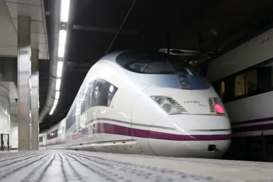 Revolution in Spanish Rail: Barcelona–Madrid Route to Hit 350km/h with New AV350 Plan