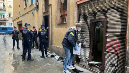 Mossos Deploy 200 Officers in Barcelona Narco-Flat Raids