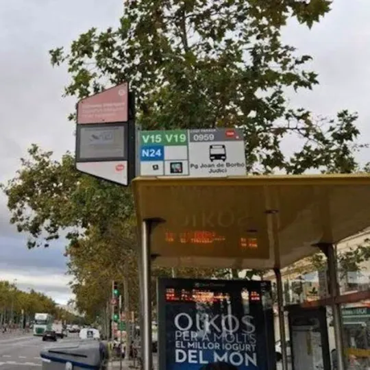 Barcelona Launches 15 AI Bus Stops in Pilot