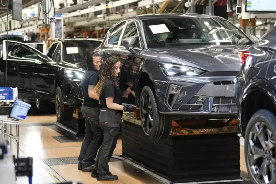 Catalan Economy Grows 2.4%, Beats EU Average