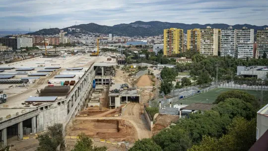 Hotel Investors Battle Sagrera Over 10-Year Wait