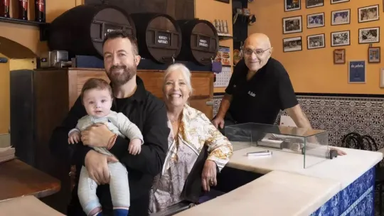 80-Year-Old Bar Serves Four Dishes Under €4